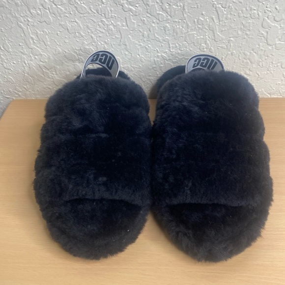 UGG FURRY UGG SANDAL - Picture 2 of 8